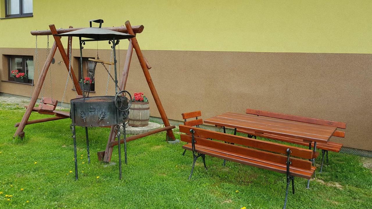 Agroturystyka Jedrus - Nocujac U Nas Otrzymasz 20 Procent Znizki Na Termy Goracy Potok I Szaflary Extérieur photo
